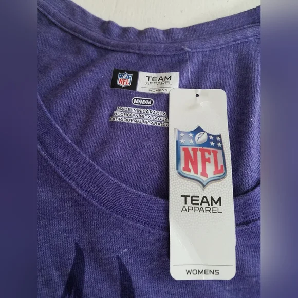 NWT Women's NFL Team Apparel Vikings Minnesota Size Medium Purple Yellow Tshirt - Picture 9 of 10